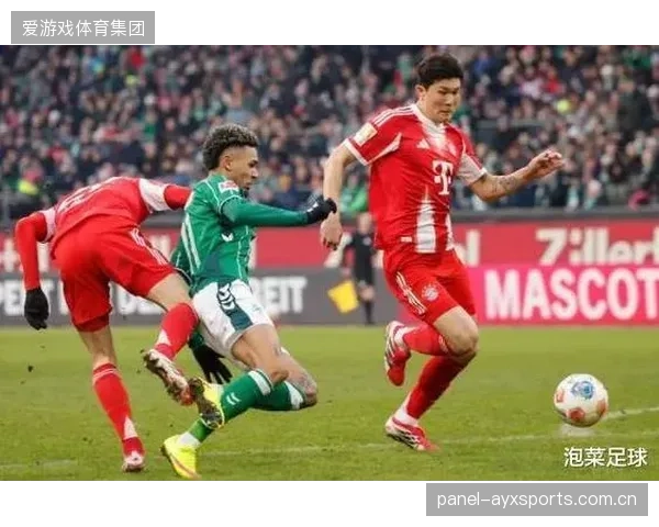 韩国队主力中卫因伤缺阵,金玟哉搭档新人面临严峻考验。 韩国队主力中卫因伤缺阵,金玟哉搭档新人面临严峻考验。